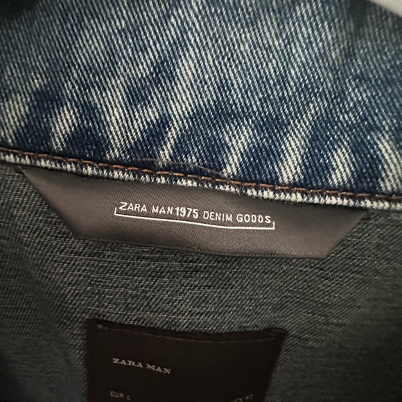 Vintage | ZARA Men’s Distressed Jean Jacket | US L - Picture 8 of 9